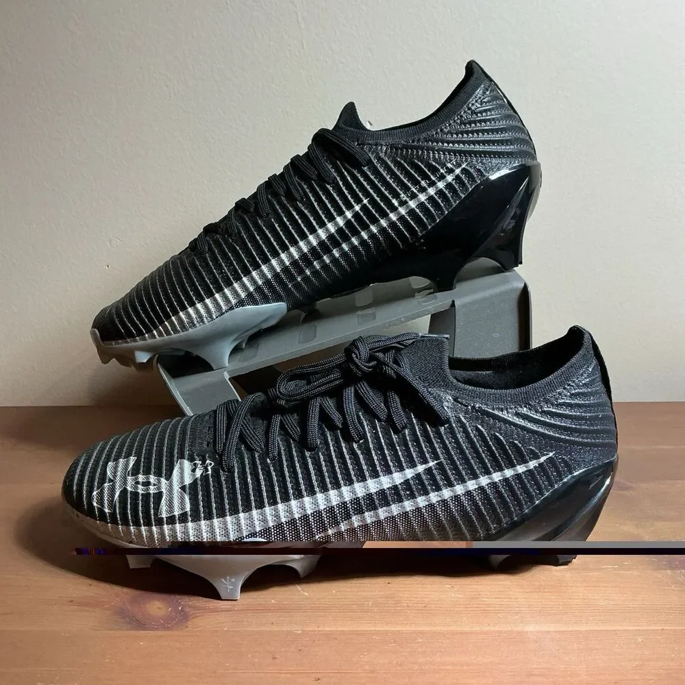 Under Armour Blur Pro Black Silver Football Cleats Men’s Size 9.5 3028220-003